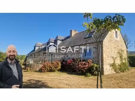 jolie maison en pierres rénovée à 650m d’une plage de sable fin...