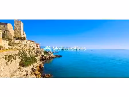vieil antibes t3 de 80 m2 rue de la republique