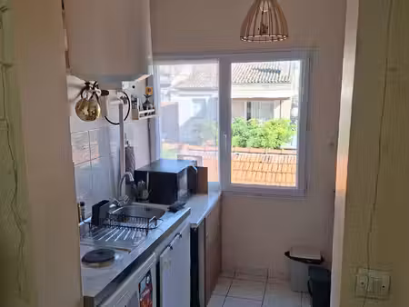 bordeaux bastide -proche place calixte camelle - appartement