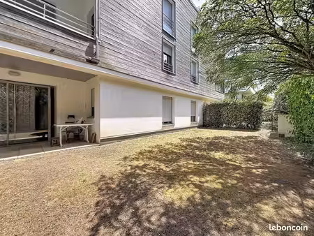 appartement 2 pièces 71 m²