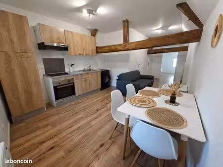 t2 meublé-38 m2 - saint jean d'angély