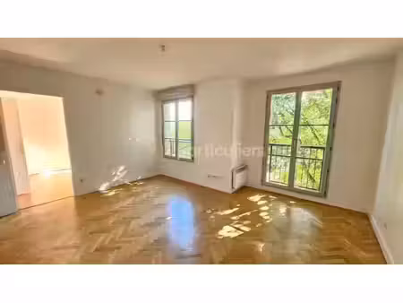 location appartement 2 pièces 41 m² à sens (89100)  428 €