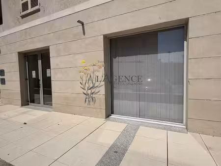 local professionnel à louer bastia centre 93 m2 environ