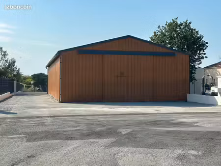 a louer entrepot  stockage garage local professionnel artisan