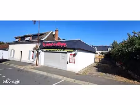 maison 5 pièces 222 m²