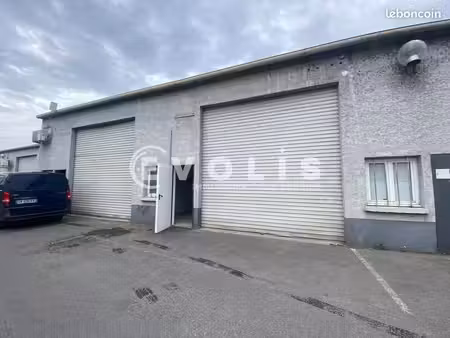 local bureaux 135 m²