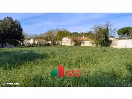 terrain 403 m² salles sur mer