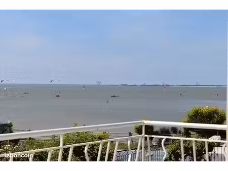 saint-georges- de-didonne: maison vue mer exceptionnelle  tout pied (plage  centre)à (plag