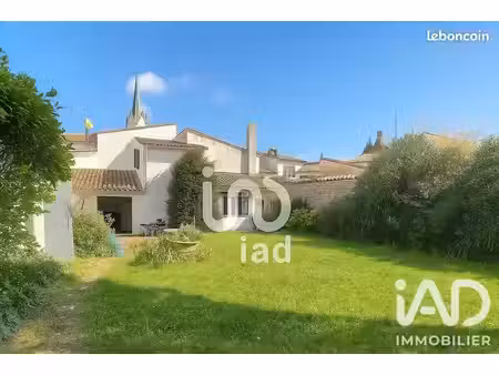maison de village 8 pièces 195 m²