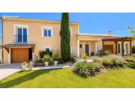 maison 7 pièces 156 m²