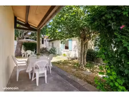 maison 9 pièces 128 m²