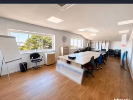 location de bureaux à la rochelle