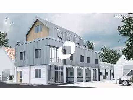 bureau 506 m²