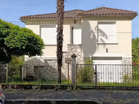 maison + jardin au calme  proche commerces