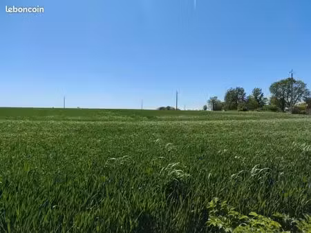terrain 900 m² etrepagny
