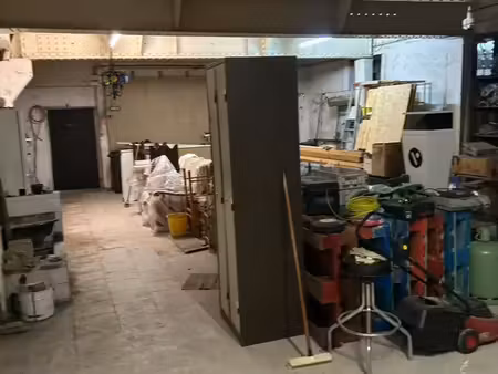 ancien local artisanal en sci