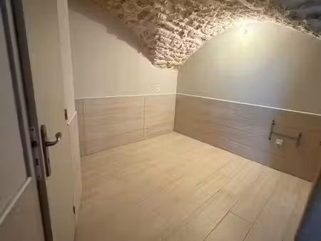 local commercial