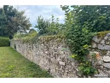 terrain à bâtir 360 m2 à viabiliser + annexe bâtie quartier chantilly