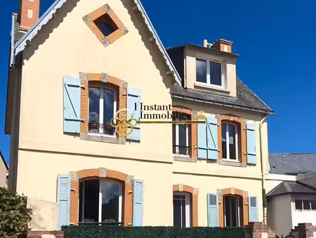propriété 8 pièces 120 m²
