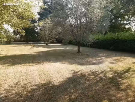 terrain 800 m² saint laurent d arce