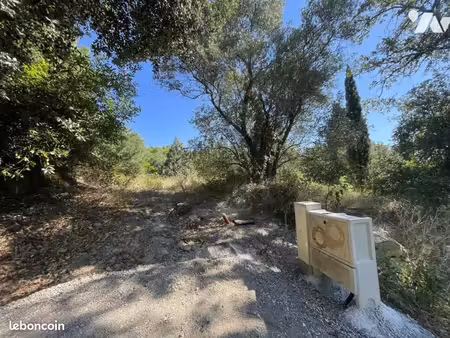 terrain 1030 m² lieuran cabrieres