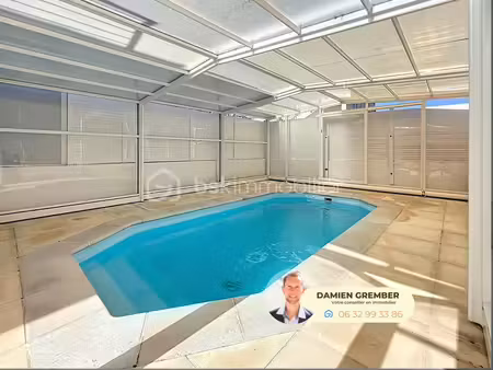 appartement familial plain-pied avec terrasse xxl  piscine privée et plage à pied ‍♀️️