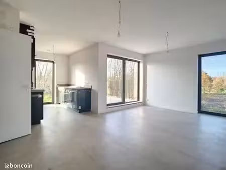appartement 4 pièces 82 m²
