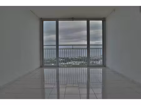 vente appartement 4 pièces 70 m² saint-denis (97400)