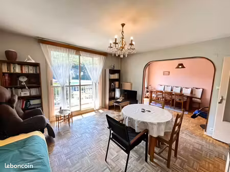 appartement 4 pièces 82 m²
