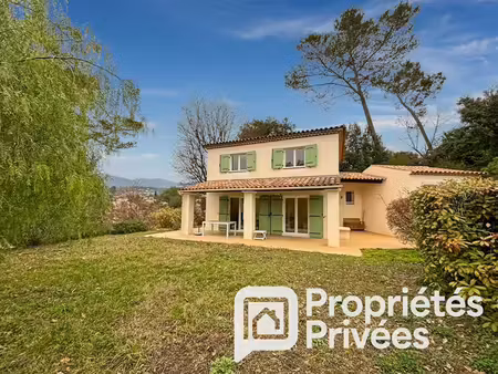 la colle-sur-loup  élégante maison familiale rénovée  calme absolu