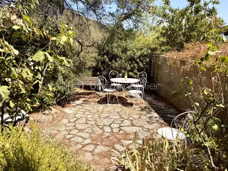maison de maitre de 187 49 m² à cucugnan