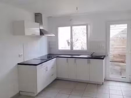 vente immeuble à bannalec (29380) : à vendre / 91m² bannalec