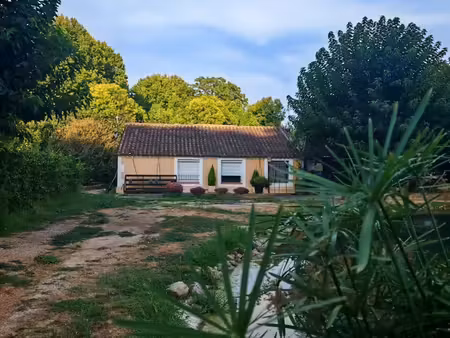 domaine à carnoules (83660)