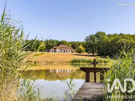 propriété 11 pièces 520 m²