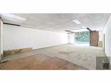 hangar a louer a ressaix