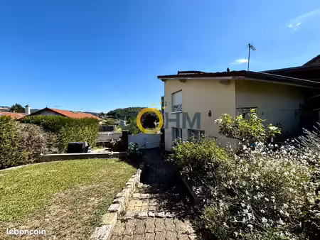 maison 4 pièces 82 m²