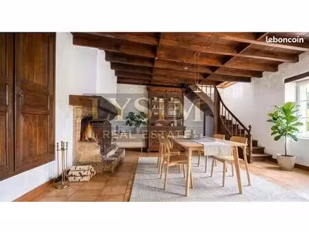 maison 5 pièces 112 m²