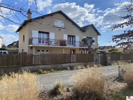 maison 6 pièces 140 m²