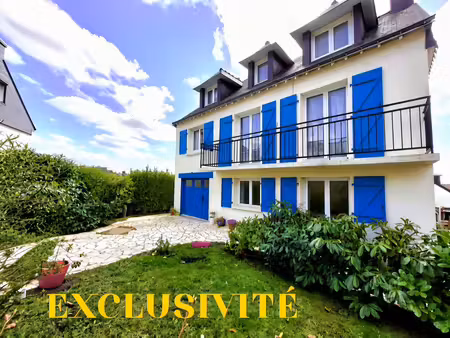 maison 9 pièces - 155 m²