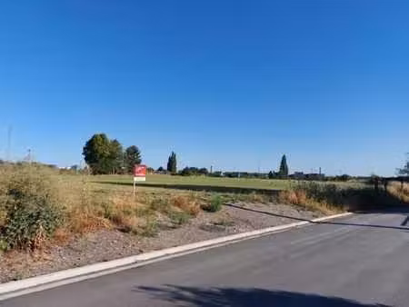 terrain à bâtir idéalement situé