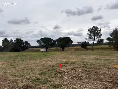 terrain 687 m² saint maurice sur adour