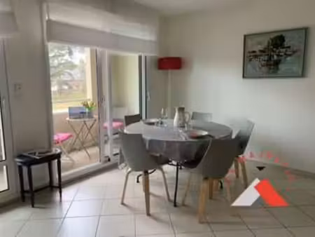 location appartement 3 pièces meublé à dinard (35800) : à louer 3 pièces meublé / 60m² din
