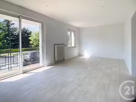 maison à louer - 5 pièces - 100 48 m2 - st cyr sur loire - 37 - centre