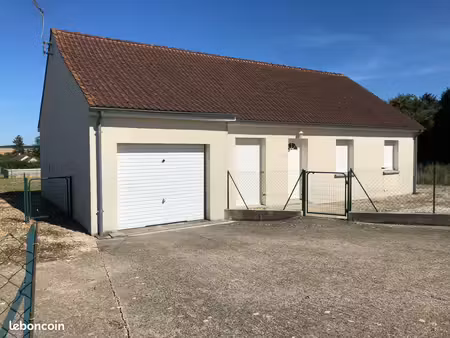 maison de plain pied proche de vendôme  gare tgv villiers sur loir et de montoire
