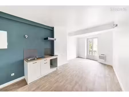 studio 23 m2 centre patay