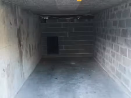 garage/box 12 m² orleans