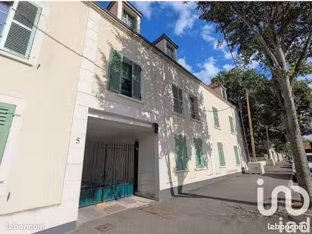 grand appartement 3 pieces 69 m2 au rdc centre ville brie comte robert