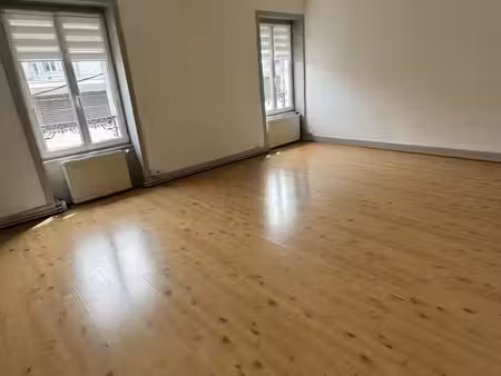 appartement 3 pièces 75 m²