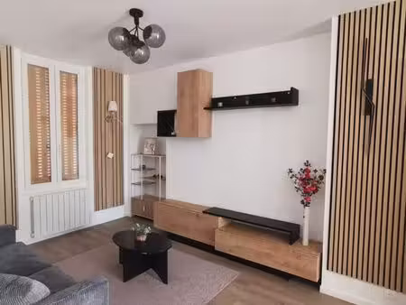 appartement 52 m² entièrement rénové avec parking à oyonnax