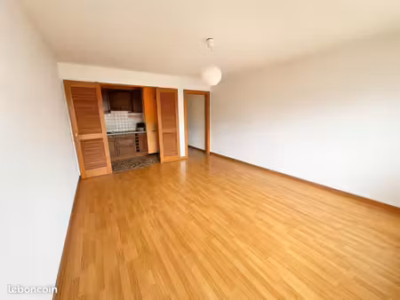 studio 32m faubourg pierre
